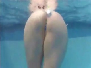 Uma trepada sensacional dentro га piscina http://pornobr.ninja/